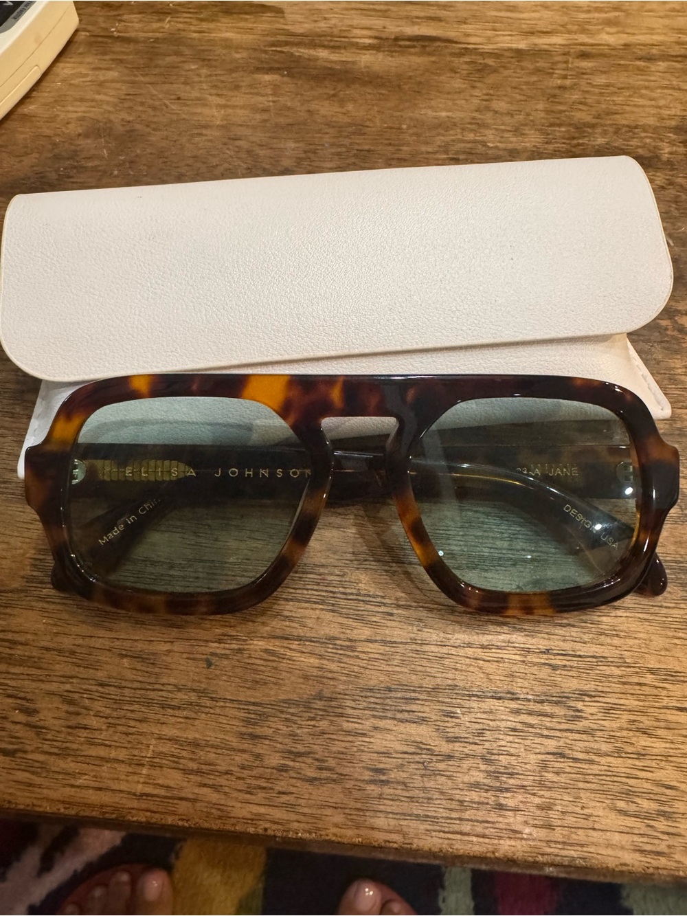 Elisa Johnson Jane aviator TortoiseshellSunglasses with Green blu Lenses nwt